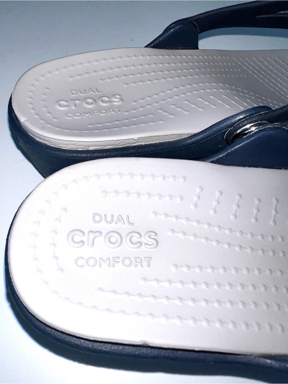 Crocs Sanrah Diamante Wedge Flip Sandals Size 7 NAVY Embellished Turquoise - Picture 9 of 12
